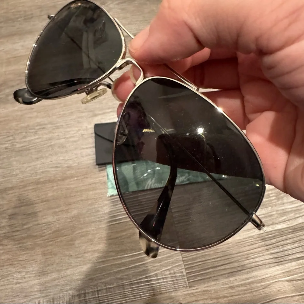Maui Jim Mavericks Aviator Polarized Sunglasses